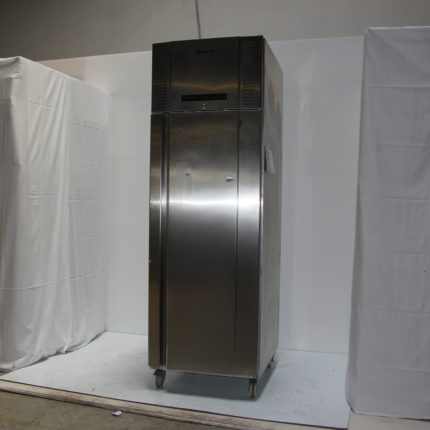 Kühlschrank 53