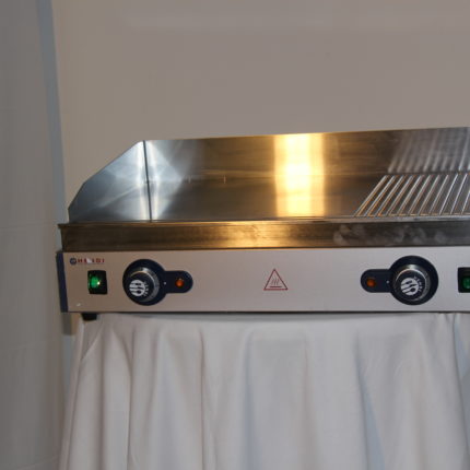 Grill mittel mit Tropftasse