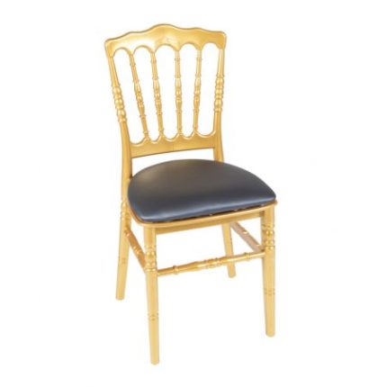 Goldener französischer Stuhl mit blauem Sitzpolster